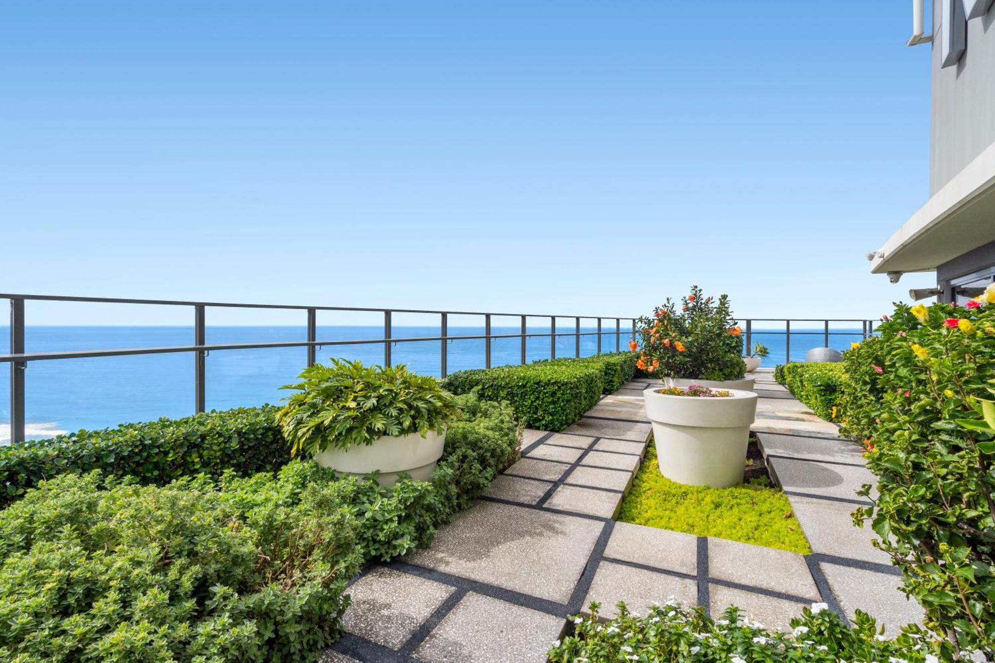 Apartment Rhapsody Surfers Paradise Beachfront Sleeps 6 - Optimise Gold Coast